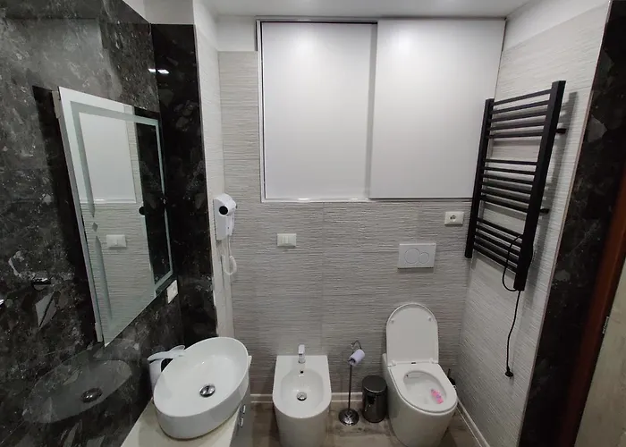 לינה וארוחת בוקר Crocevia 3*